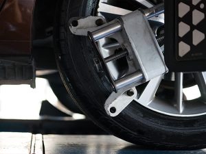 How to Maintain Proper Wheel Alignment